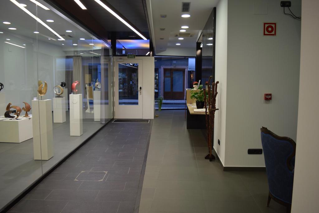 Zerupe Hotel Сарауц Екстер'єр фото